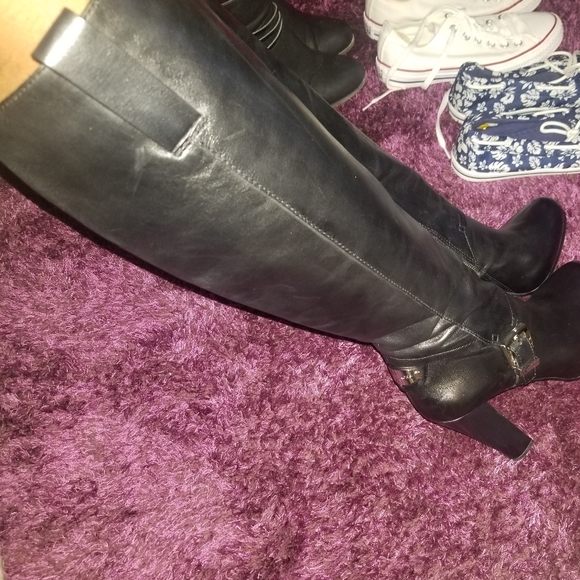 Knee high boot - Picture 9 of 11